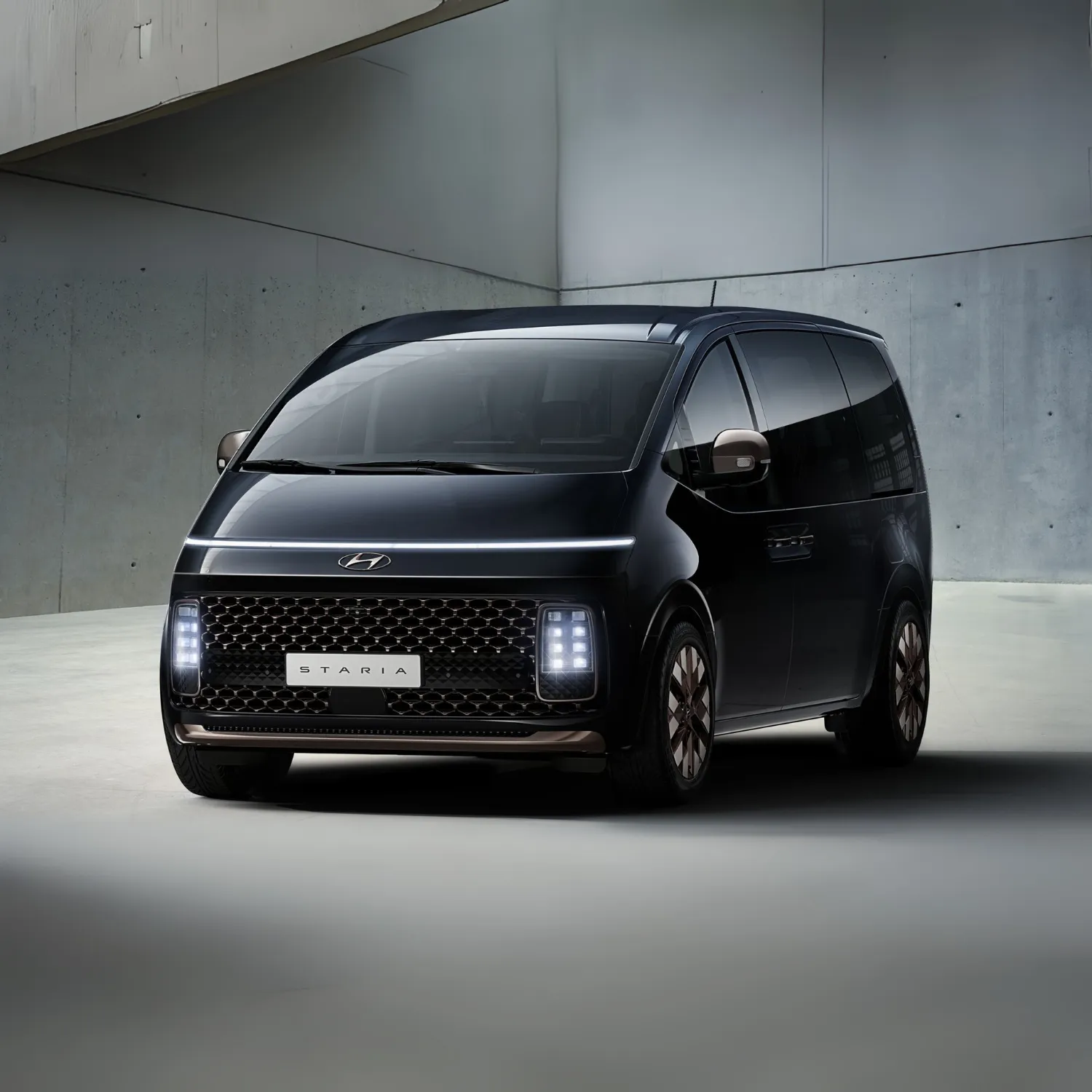 Hyudai Staria